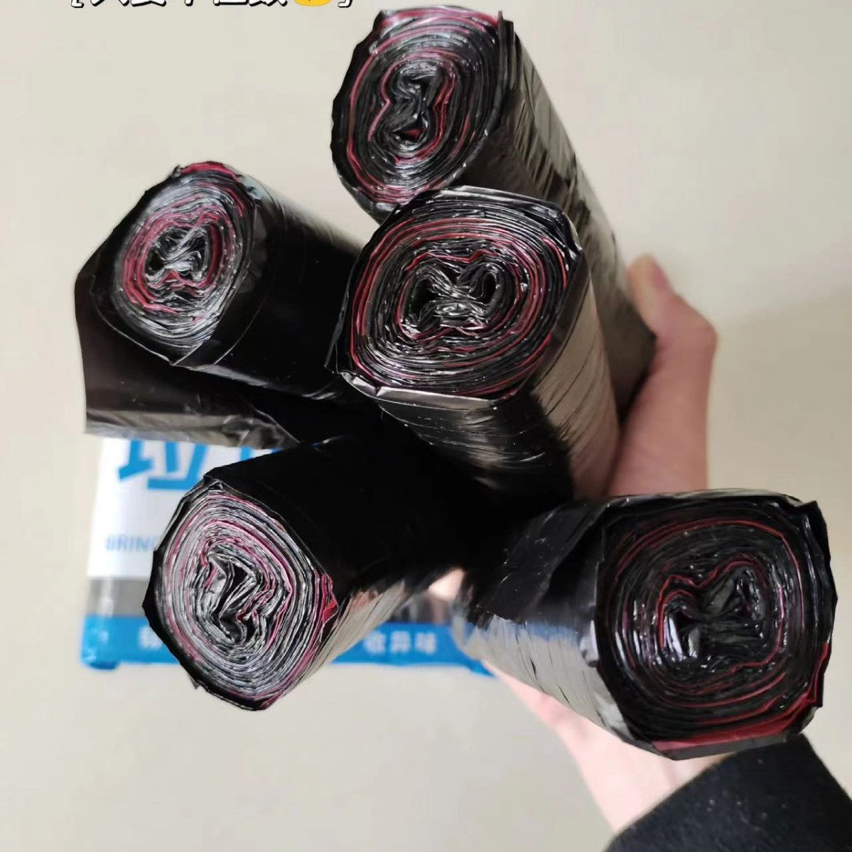 Garbage bag household automatic closing drawstring plastic bag thickened kitchen disposable large 50 * 60CM garbage bag
