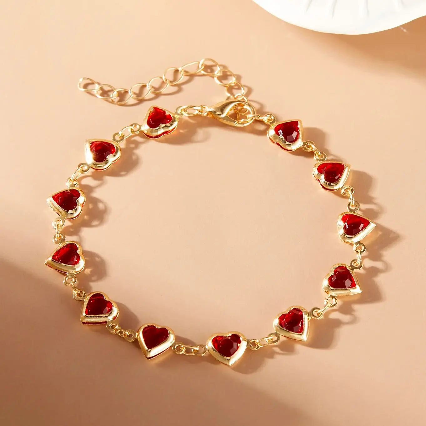 Elegant Red Crystal Zircon Metal Chain Bracelets for Women Colorful Heart Bracelets Party Wedding Wrist Charms Jewelry Gift