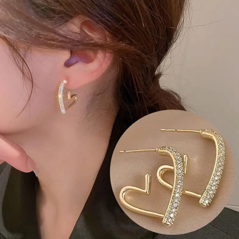 925 Silver Needle Korean Fashion Crystal Heart Earrings For Women Jewelry 2026 Trending New Luxury Women's Hoop Earrings Brincos