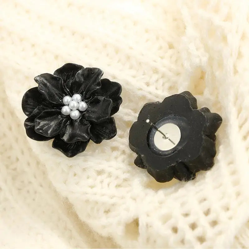 925 Silver Needle Korean Fashion Bowknot Tulip Earrings For Women Jewelry 2026 Trending New Women's White Flower Earrings Brinco