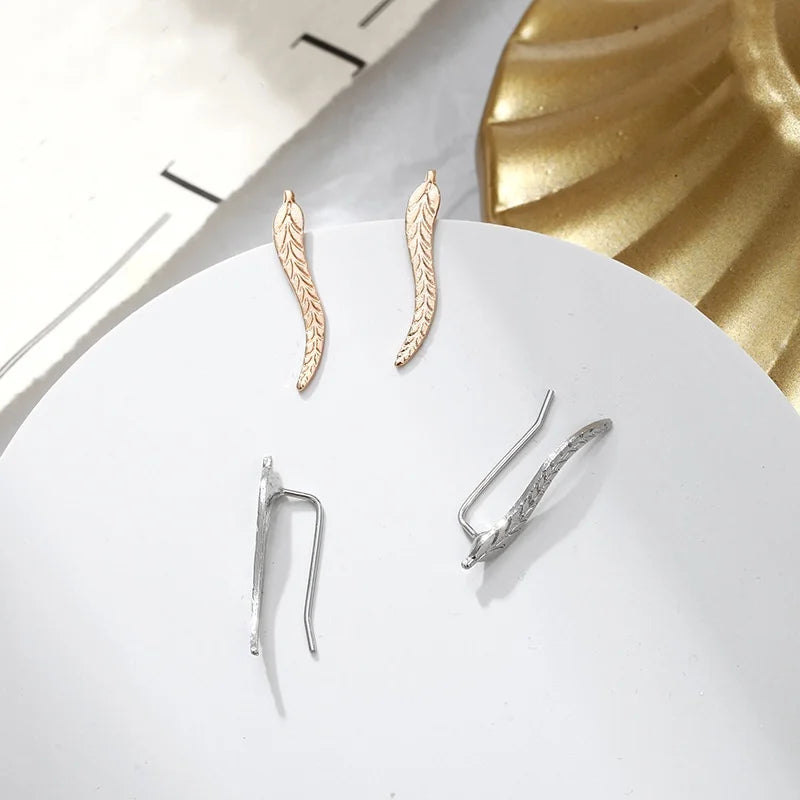2025 Vintage Jewelry Exquisite Golden Leaf Earrings Modern Beautiful Feather Ear Stud Earrings For Women Brincos Bijoux