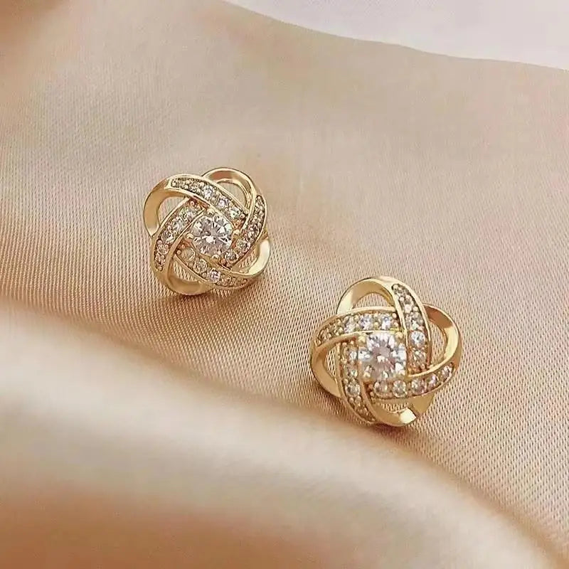 925 Silver Needle Korean Fashion Crystal Heart Earrings For Women Jewelry 2026 Trending New Luxury Women's Hoop Earrings Brincos