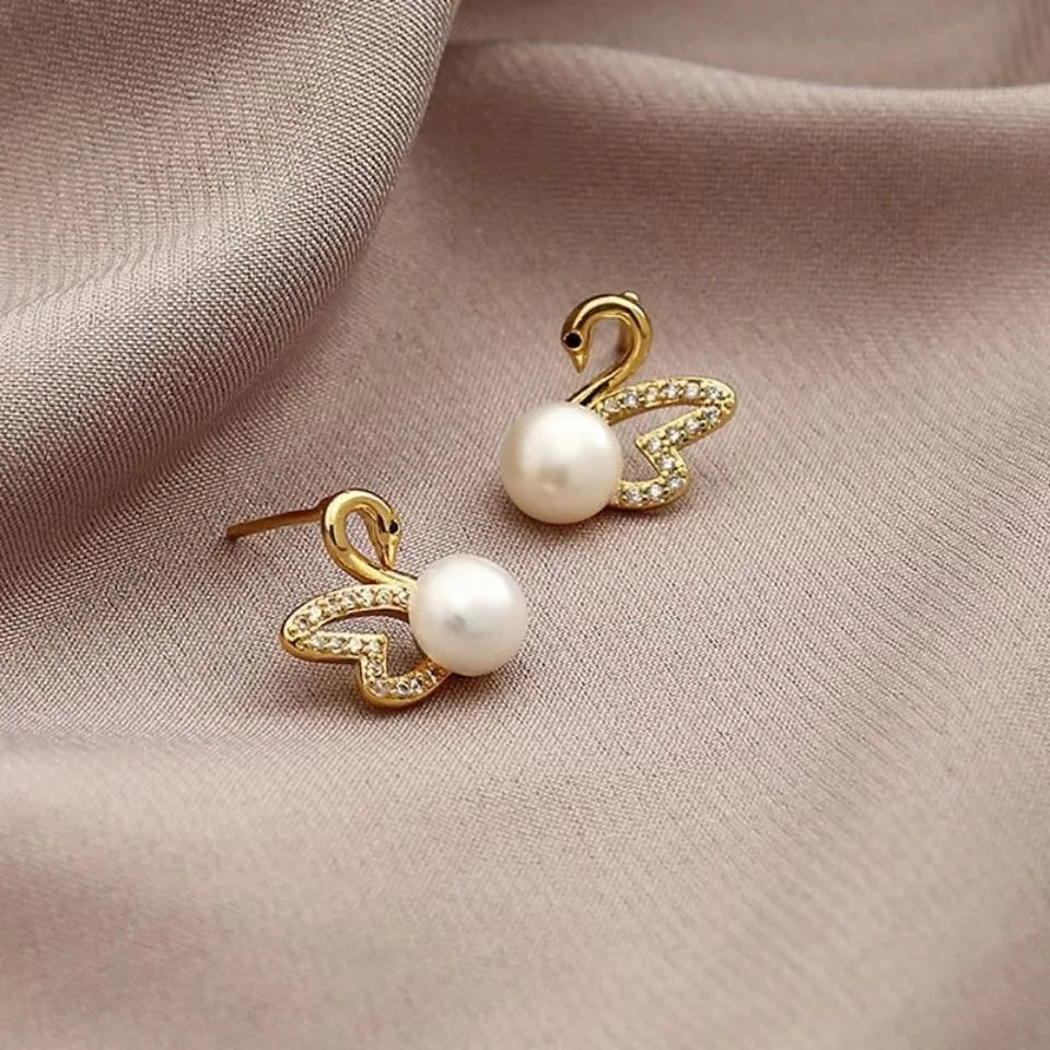 925 Silver Needle Hollow Crystal Swan Earrings For Women Korean Jewelry 2026 Trending New Luxury Animal Pearl Stud Earrings Gift
