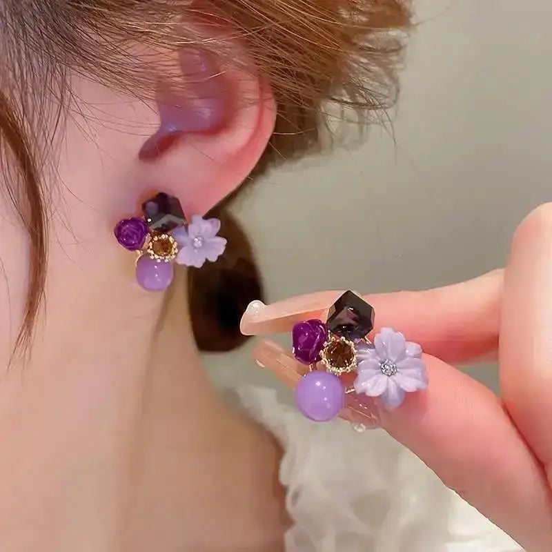 925 Silver Needle Korean Fashion Bowknot Tulip Earrings For Women Jewelry 2026 Trending New Women's White Flower Earrings Brinco