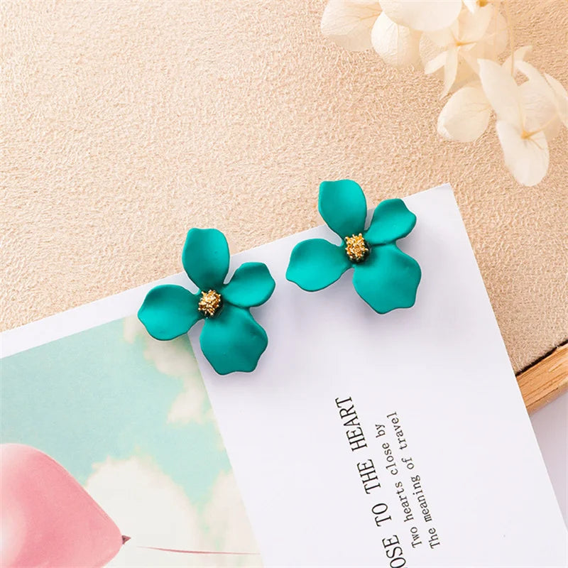 Colorful Metal Dangle Earrings for Women Personality Fashion Drop Earrings Flower Heart Pendants Earrings pendientes mujer