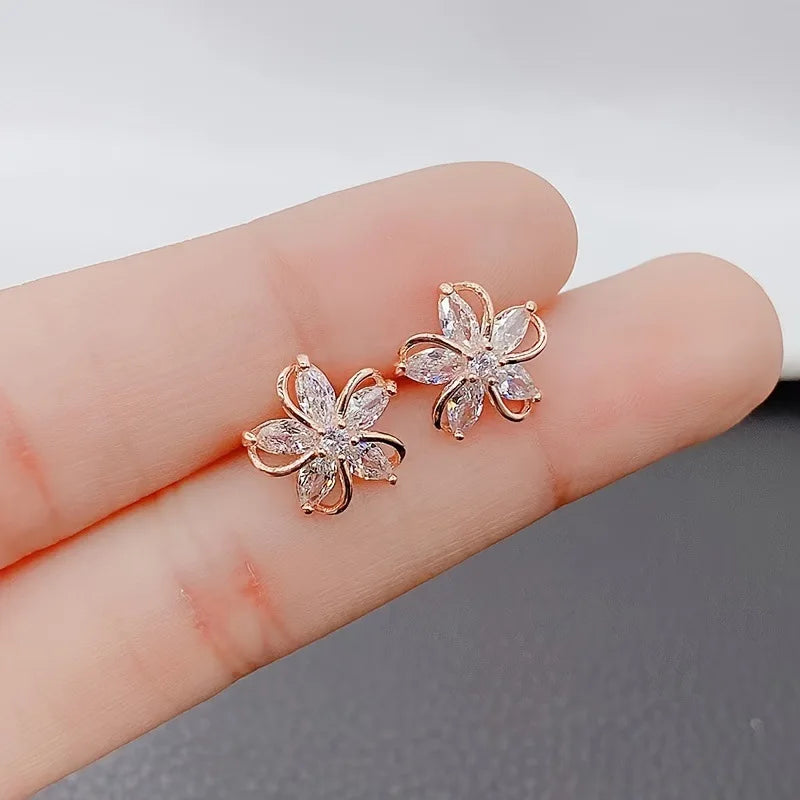 925 Silver Needle Korean Fashion Crystal Flower Earrings For Women Jewelry 2026 Trending New Luxury Zircon Flowers Stud Earrings