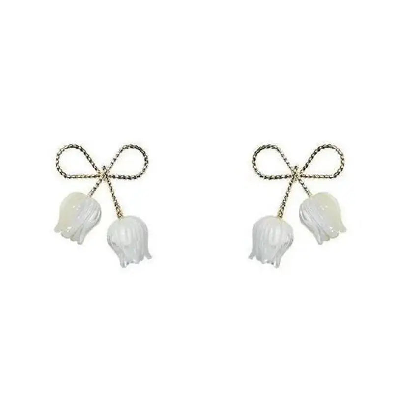925 Silver Needle Korean Fashion Bowknot Tulip Earrings For Women Jewelry 2026 Trending New Women's White Flower Earrings Brinco